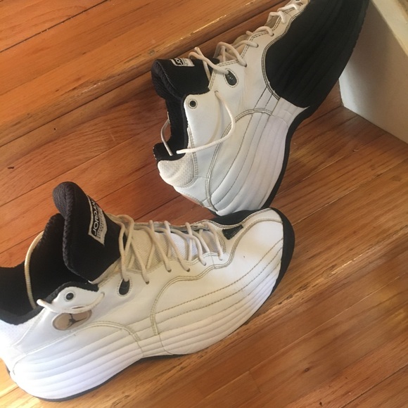 Nike Jordan - Picture 16 of 16